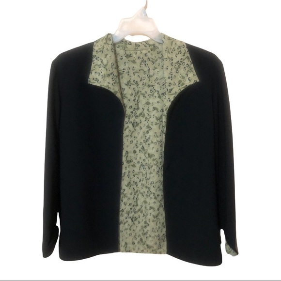 - Joan Leslie women’s reversible vest Size 8 Petite New With Tag - Picture 2 of 7